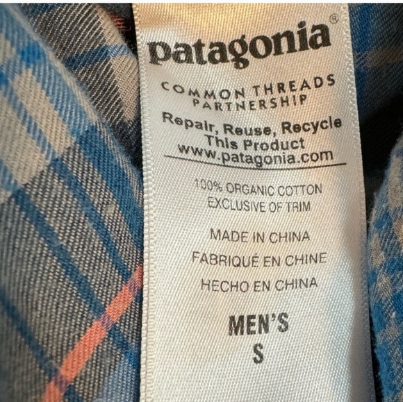 Patagonia Men's Blue Plaid Long Sleeved Button Down Shirt, Size Small - Picture 5 of 7